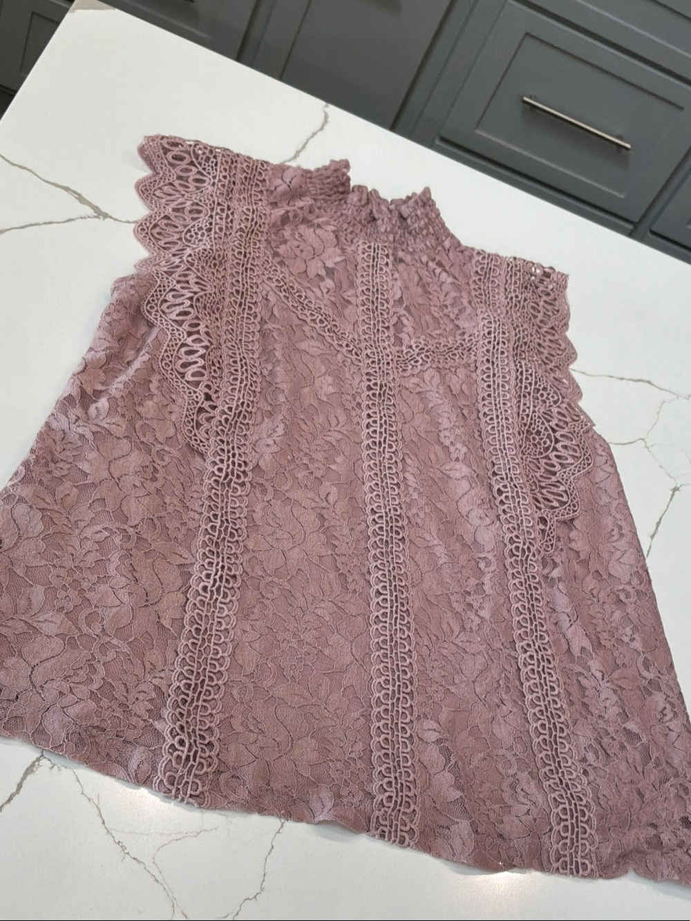 Cable & Gauge Large Lace Ruffle Mock-Neck Camisole in Dusty Rose